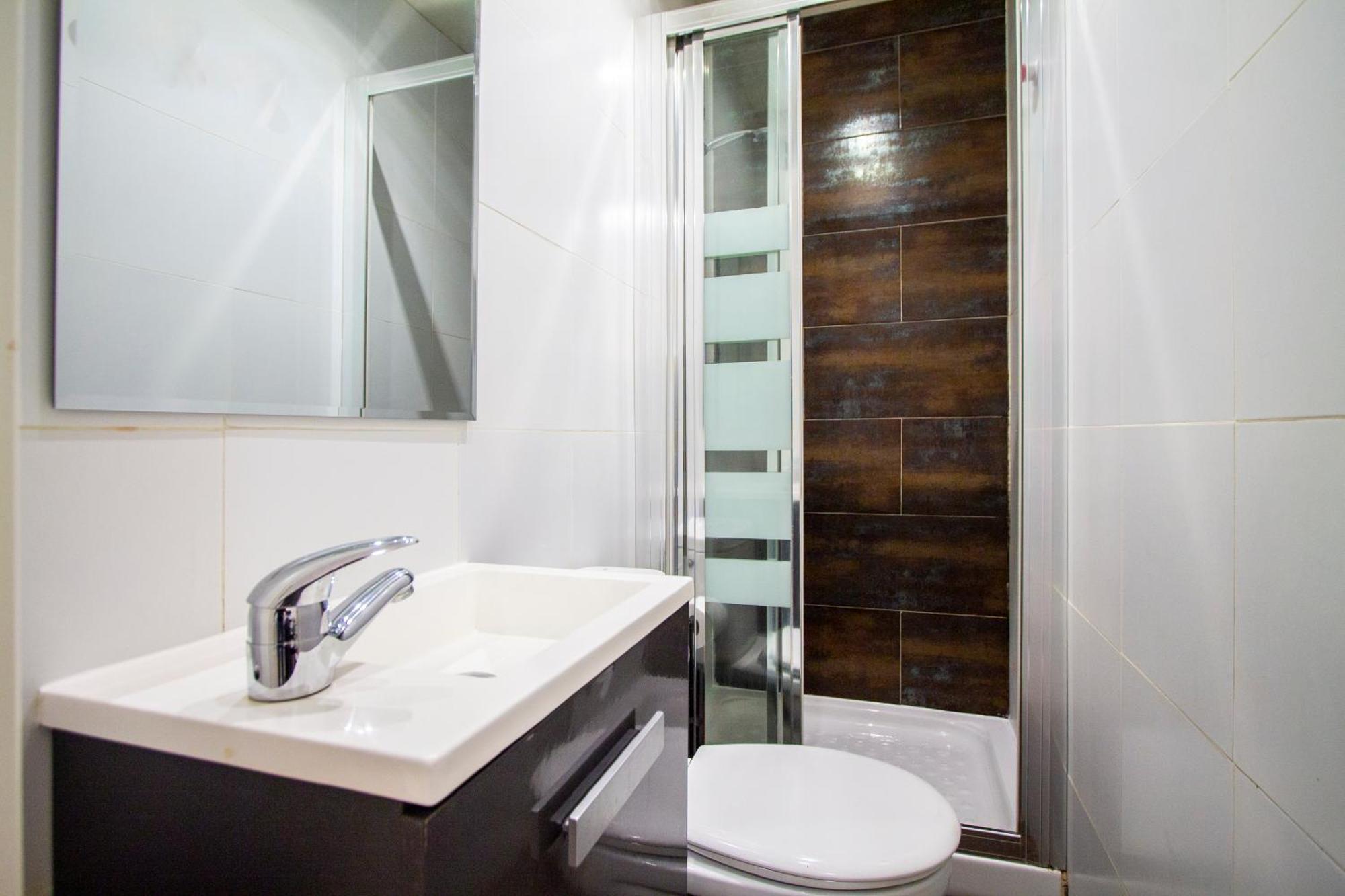 Apartamentos Tetuan Sandino Madrid Exterior foto