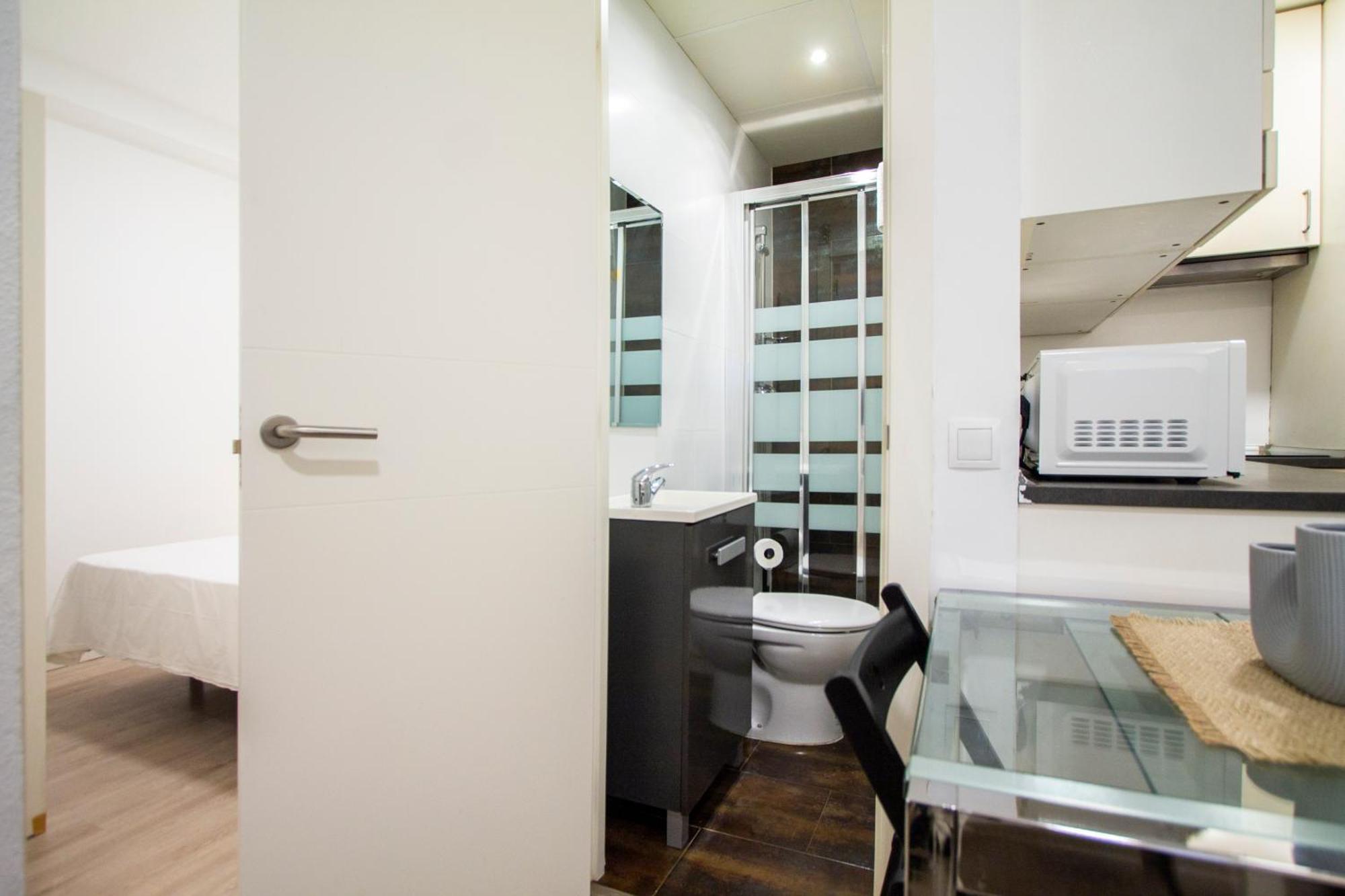 Apartamentos Tetuan Sandino Madrid Exterior foto