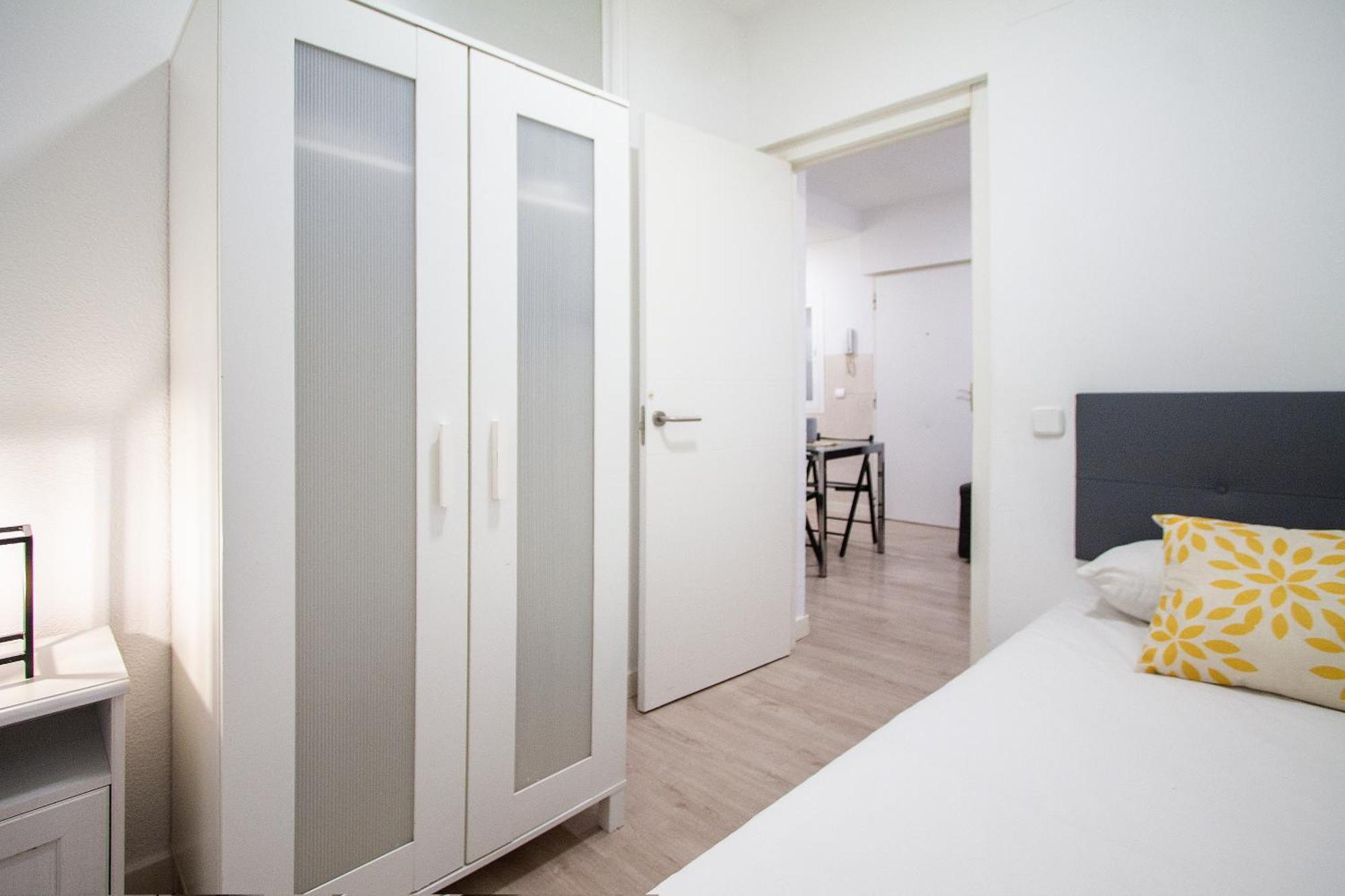 Apartamentos Tetuan Sandino Madrid Exterior foto