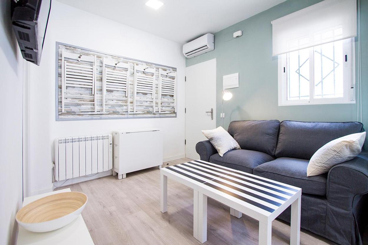 Apartamentos Tetuan Sandino Madrid Exterior foto
